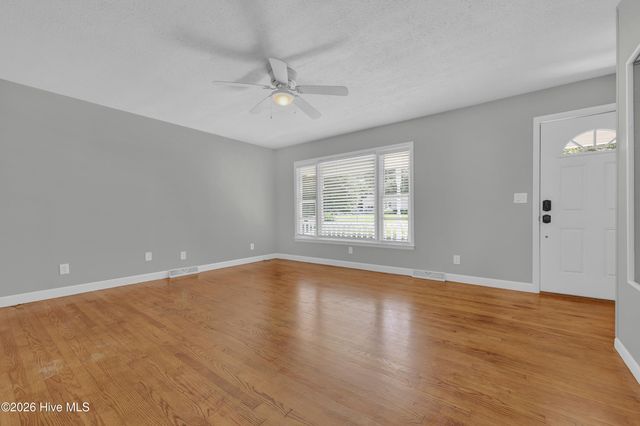 3309 Winston Boulevard, Wilmington, NC 28403