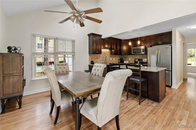 12030 Amber Meadows Ln, Midlothian, VA 23114
