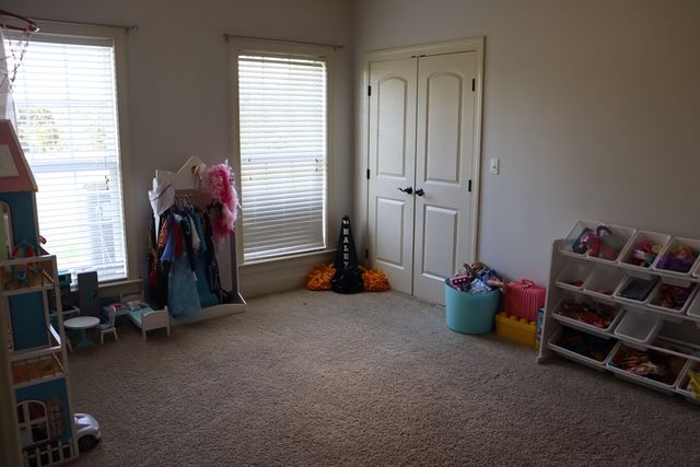 443 Ridge Drive, Headland, AL 36310