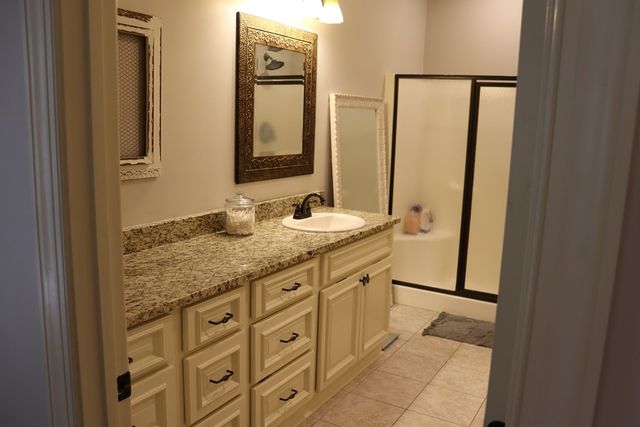 443 Ridge Drive, Headland, AL 36310