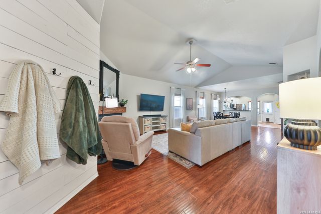 10414 Pecne Path, Helotes, TX 78023