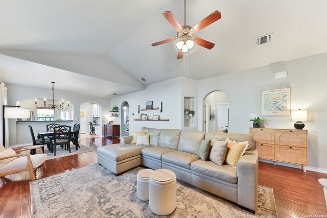 10414 Pecne Path, Helotes, TX 78023