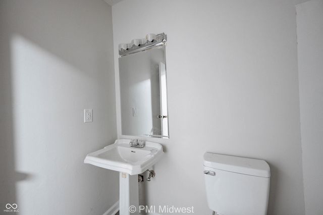 6920 Chrysler Street, Indianapolis, IN 46268