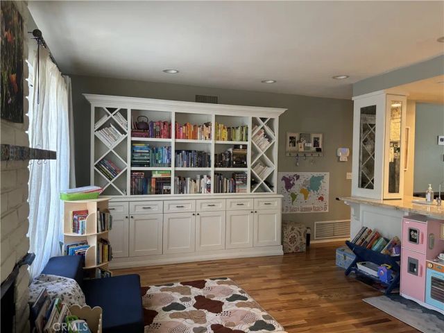 2378 Avenida Otono, Thousand Oaks, CA 91362