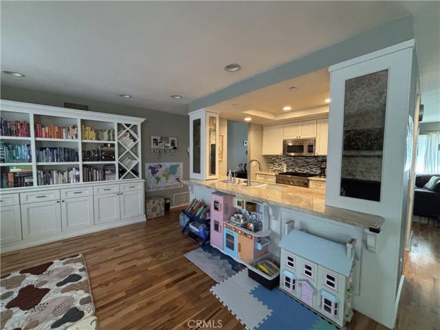 2378 Avenida Otono, Thousand Oaks, CA 91362