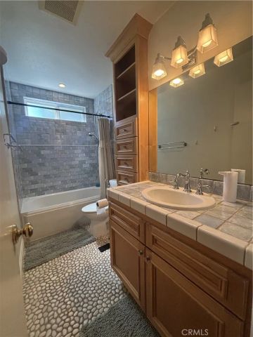 2378 Avenida Otono, Thousand Oaks, CA 91362