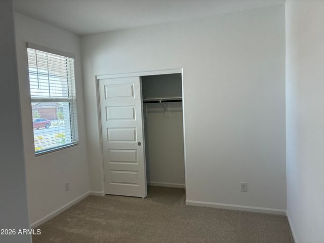 17321 W GRAY FOX Trail, Surprise, AZ 85387