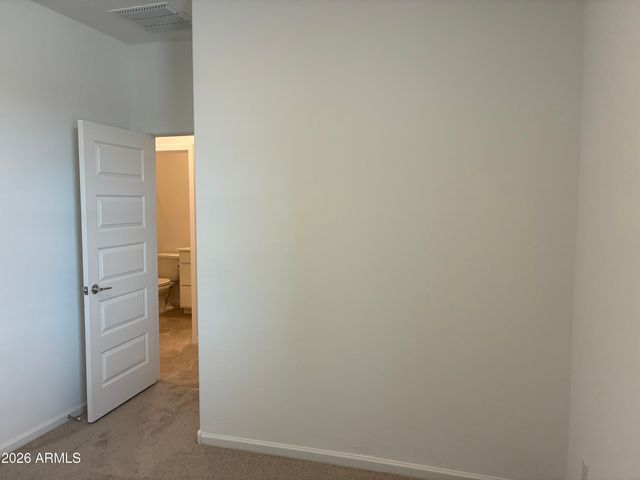 17321 W GRAY FOX Trail, Surprise, AZ 85387