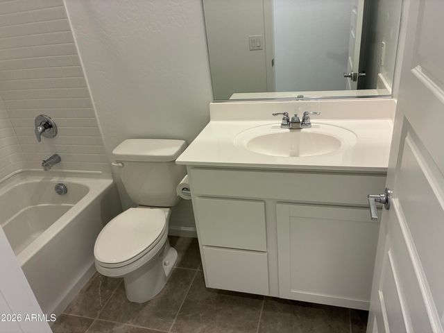 17321 W GRAY FOX Trail, Surprise, AZ 85387
