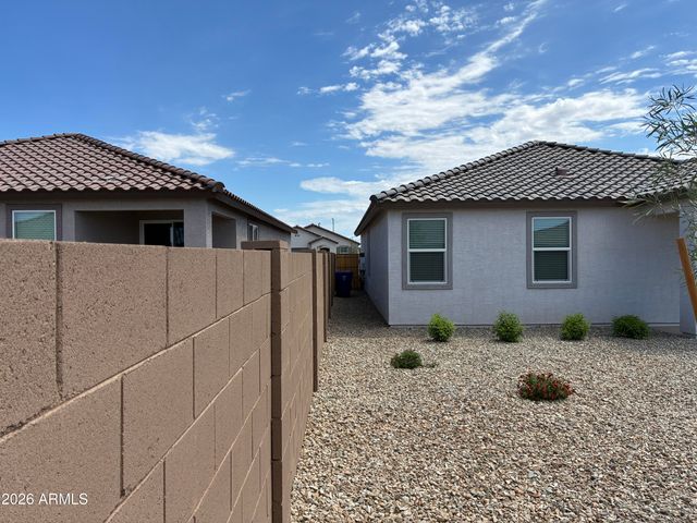 17321 W GRAY FOX Trail, Surprise, AZ 85387