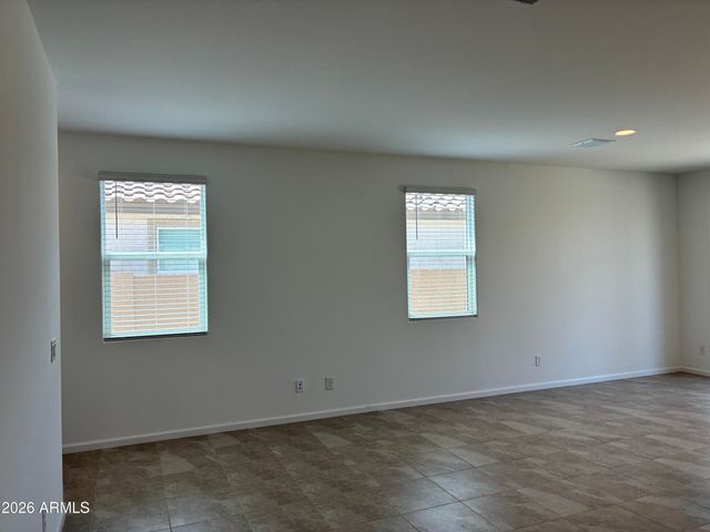 17321 W GRAY FOX Trail, Surprise, AZ 85387