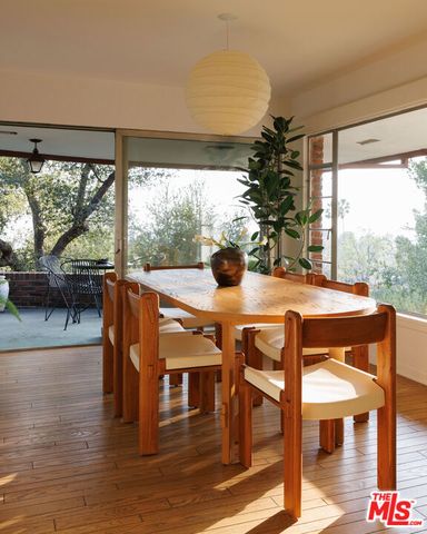 1575 E Loma Alta Drive, Altadena, CA 91001