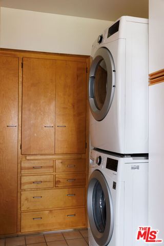 1575 E Loma Alta Drive, Altadena, CA 91001