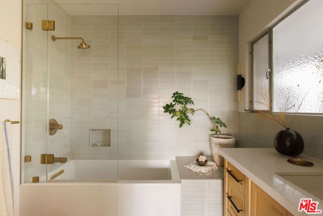 1575 E Loma Alta Drive, Altadena, CA 91001