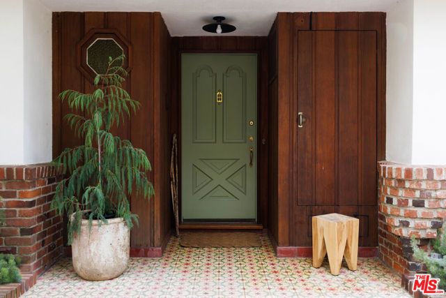 1575 E Loma Alta Drive, Altadena, CA 91001