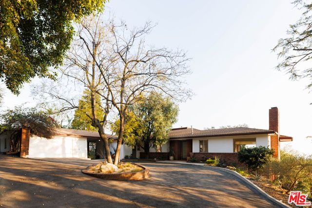 1575 E Loma Alta Drive, Altadena, CA 91001