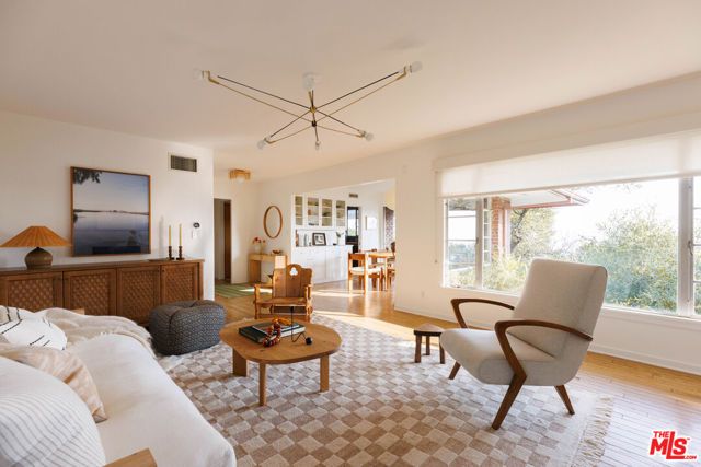 1575 E Loma Alta Drive, Altadena, CA 91001