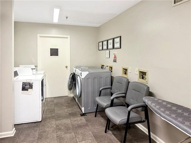 475 Mount Vernon Highway NE 211B, Atlanta, GA 30328
