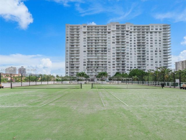 2851 NE 183rd Street 2112E, Aventura, FL 33160