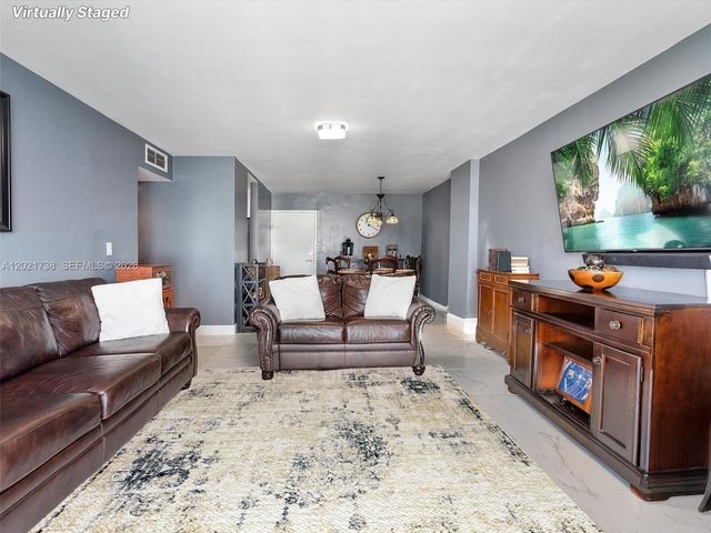 2851 NE 183rd Street 2112E, Aventura, FL 33160