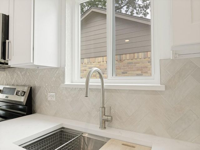 6915 Foxwaithe Lane, Humble, TX 77338