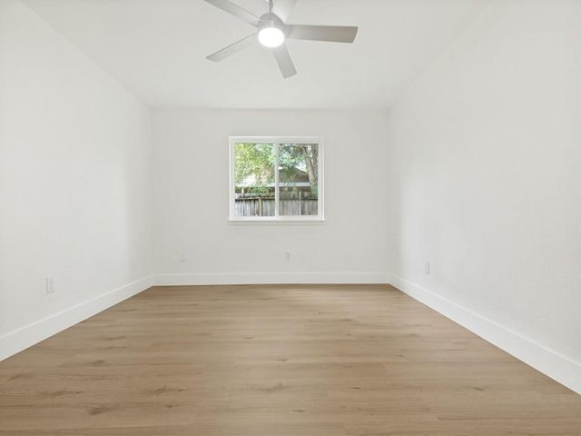 6915 Foxwaithe Lane, Humble, TX 77338