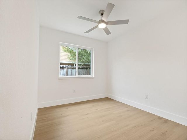6915 Foxwaithe Lane, Humble, TX 77338