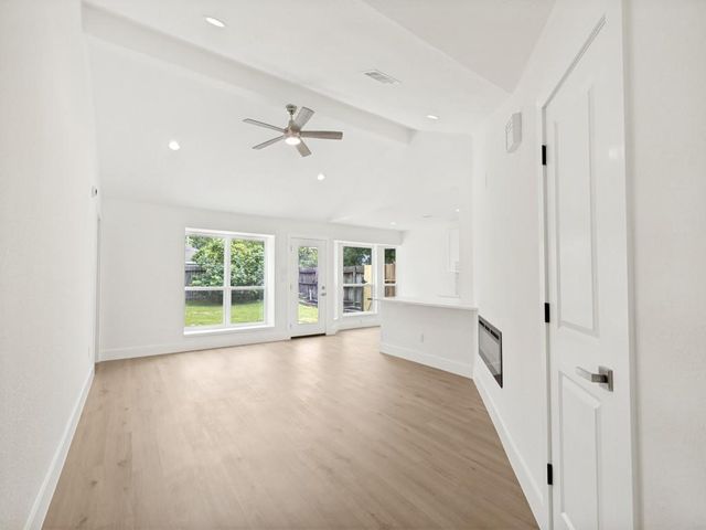 6915 Foxwaithe Lane, Humble, TX 77338