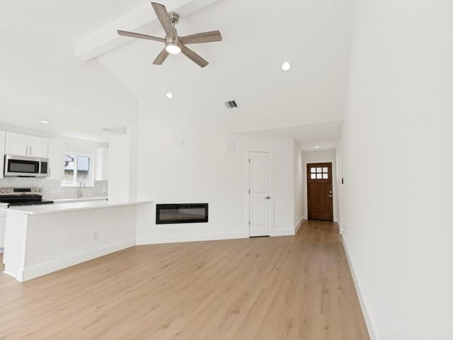 6915 Foxwaithe Lane, Humble, TX 77338