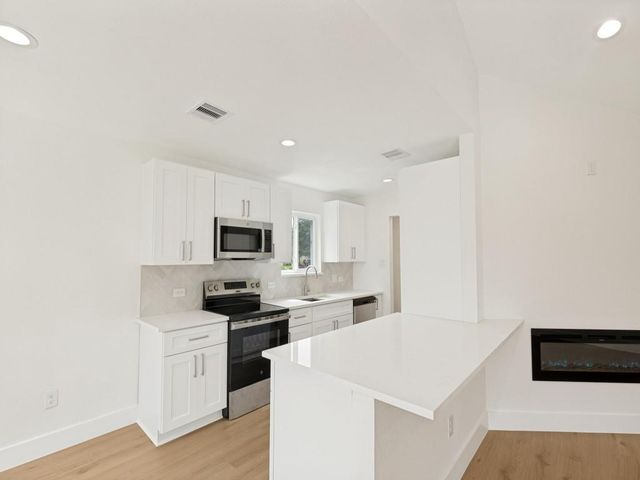 6915 Foxwaithe Lane, Humble, TX 77338