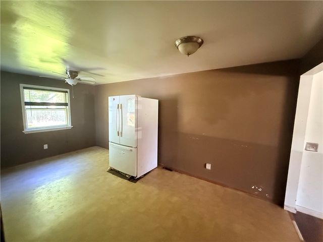 12 Gannett Road, Farmington, NY 14425