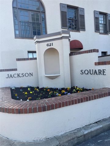 621 21st Street 303, Galveston, TX 77550