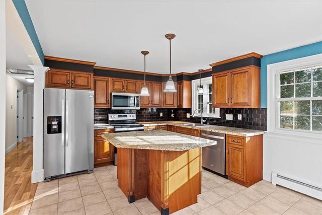 800 Tunk Hill Road, Scituate, RI 02825