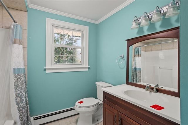 800 Tunk Hill Road, Scituate, RI 02825