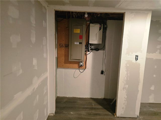 800 Tunk Hill Road, Scituate, RI 02825