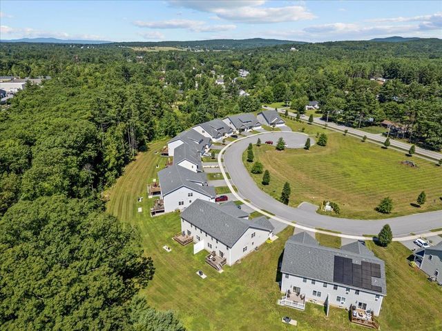 76 Chase Court, Essex, VT 05452