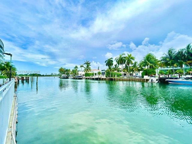 9500 W Bay Harbor Dr 2G, Bay Harbor Islands, FL 33154