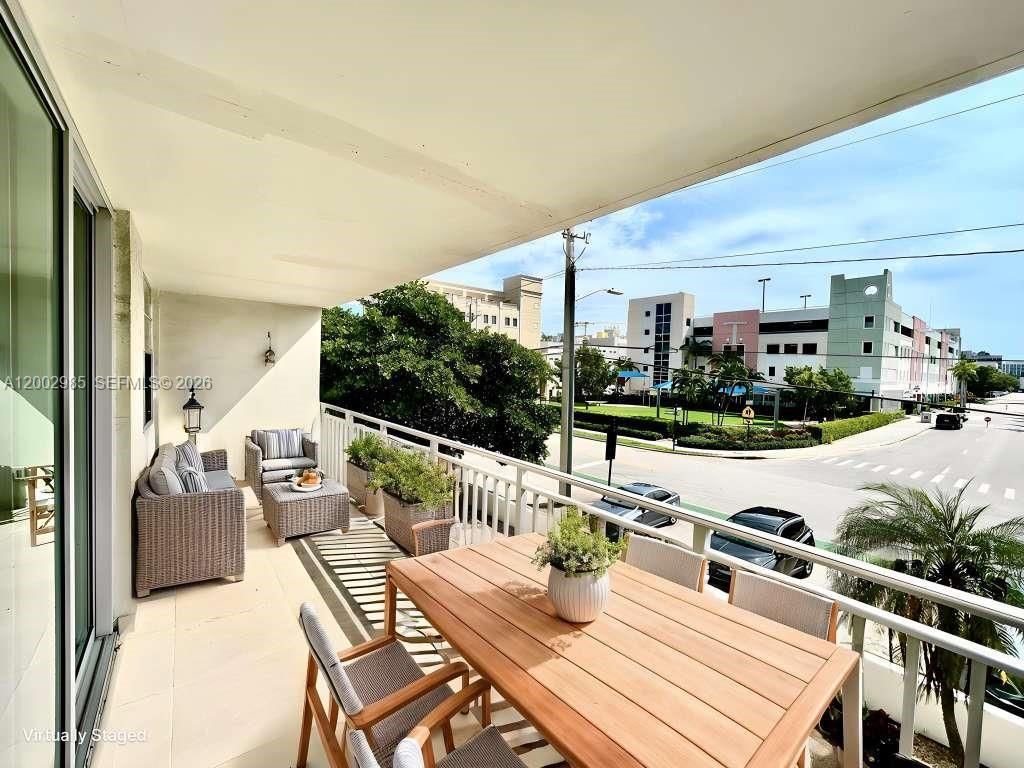 9500 W Bay Harbor Dr 2G, Bay Harbor Islands, FL 33154