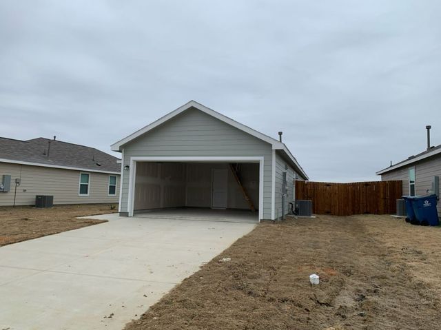 5811 Grindstone Drive, Forney, TX 75126