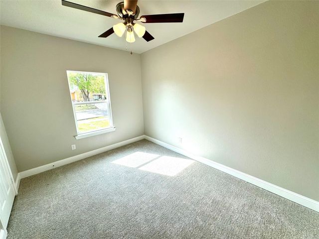 3415 Henderson Street, Greenville, TX 75401