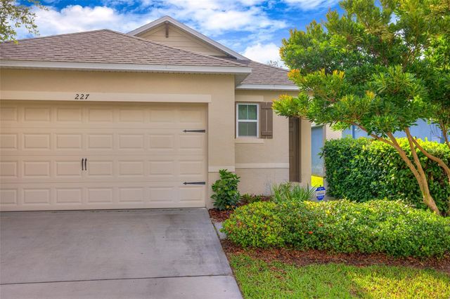 227 DUKE DRIVE, Deland, FL 32724