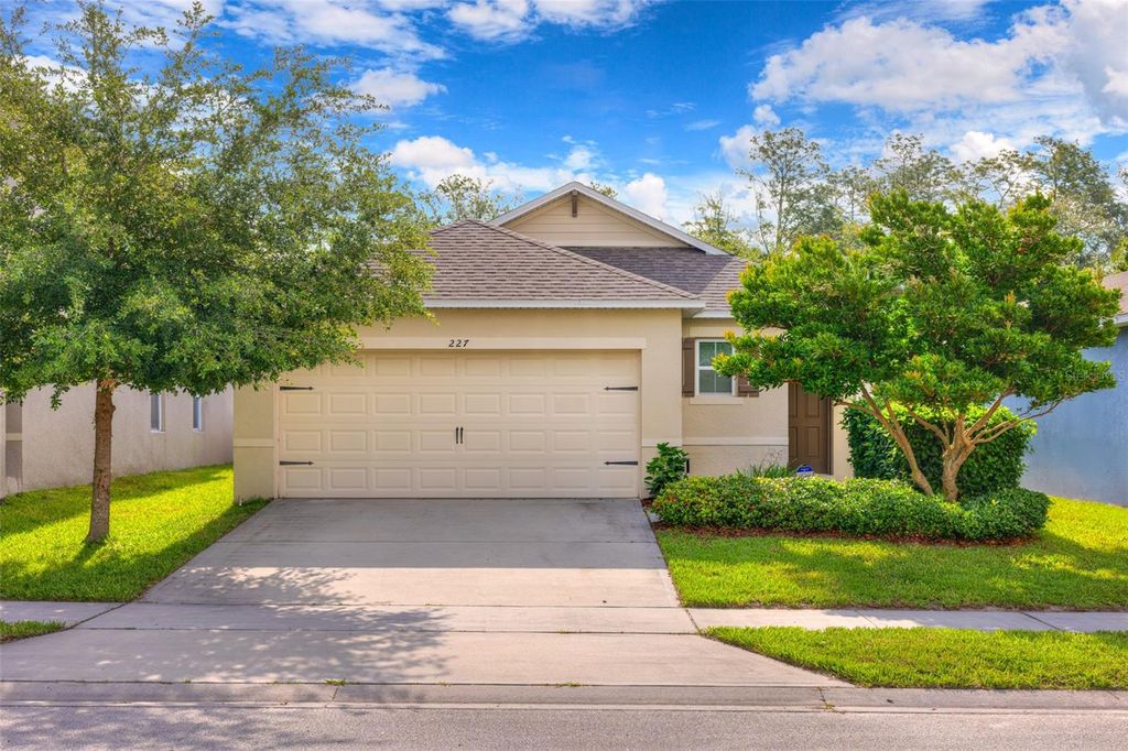 227 DUKE DRIVE, Deland, FL 32724