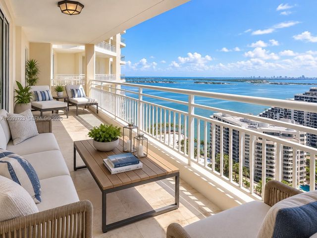 888 Brickell Key Drive 3007, Miami, FL 33131