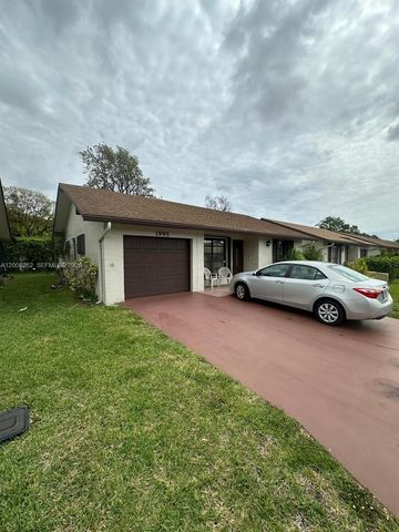 1995 SW 15th Pl, Deerfield Beach, FL 33442