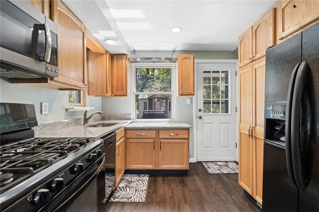 411 Macfarlane, Penn Hills, PA 15235