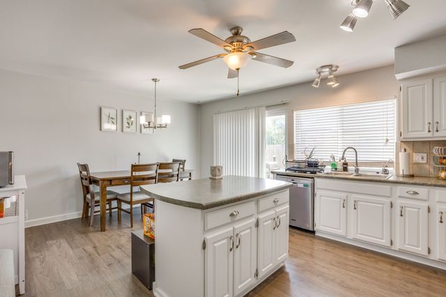 3226 Delaford Drive, Carrollton, TX 75007