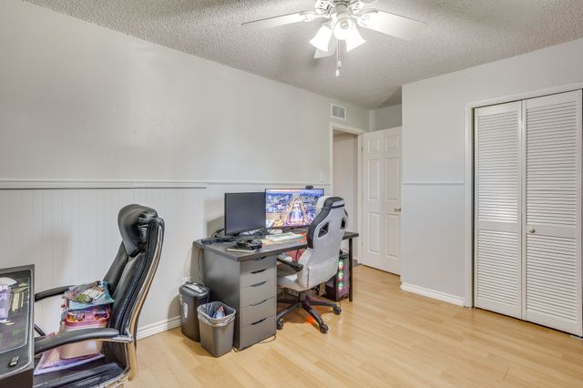 3226 Delaford Drive, Carrollton, TX 75007