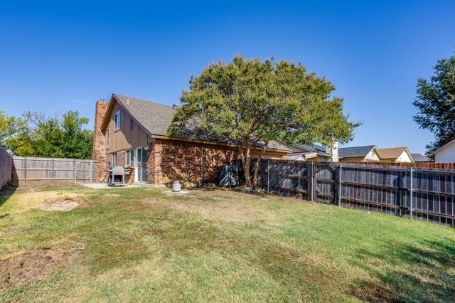 3226 Delaford Drive, Carrollton, TX 75007