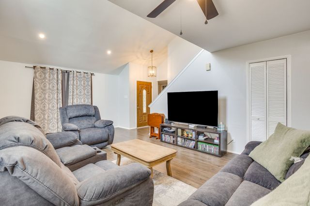 3226 Delaford Drive, Carrollton, TX 75007