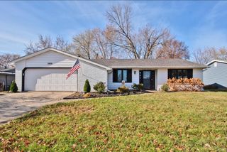 3806 Pebblewood Place, Fort Wayne, IN 46804